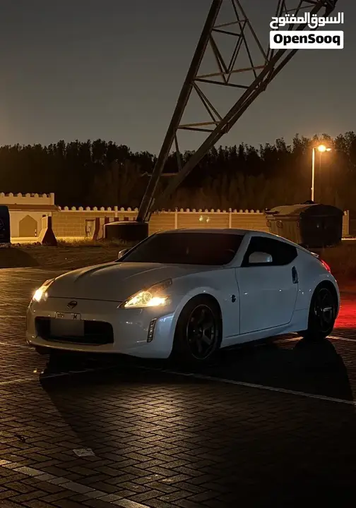 Nissan Z 2016 photo 4