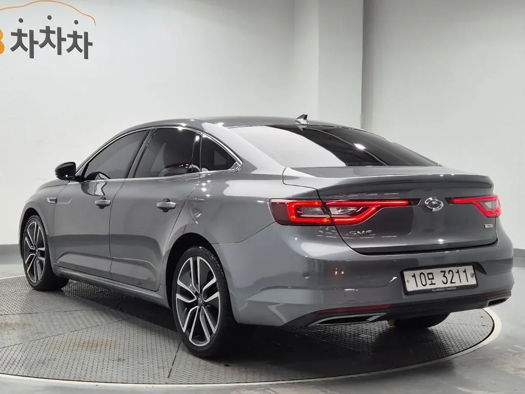 Renault Korea Sm6 2017 photo 2