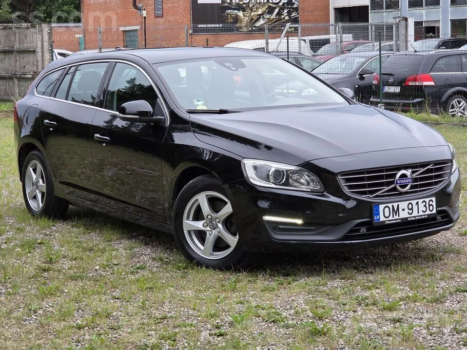 Volvo V60 2016 photo 3