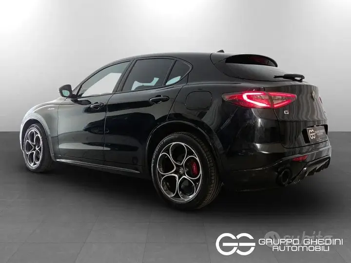 Alfa Romeo Stelvio 2023 photo 3