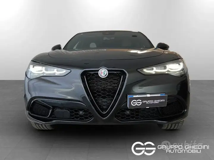 Alfa Romeo Stelvio 2023 photo 4