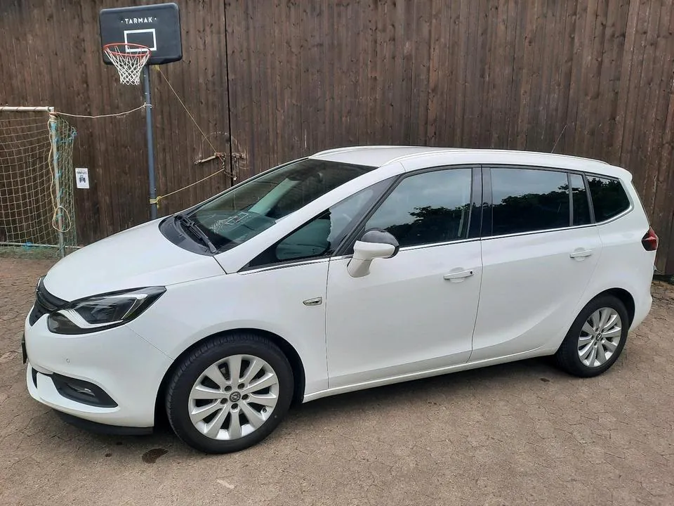 Opel Zafira C