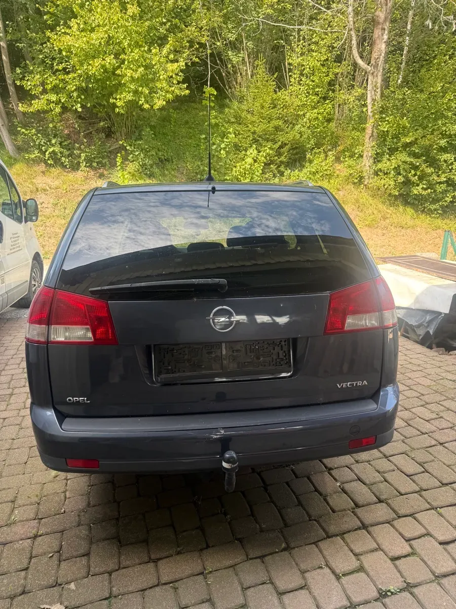 Opel Vectra 2007 photo 2