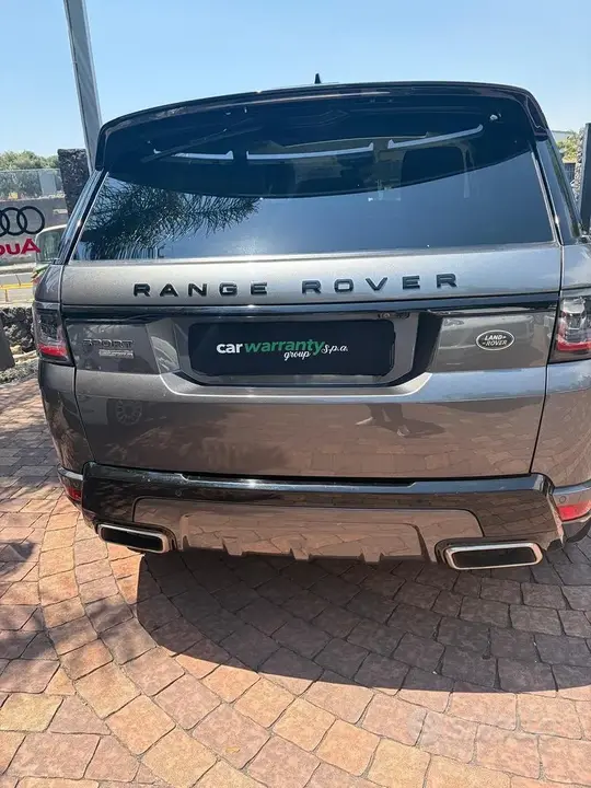 Land Rover Range Rover Sport 2018 photo 3