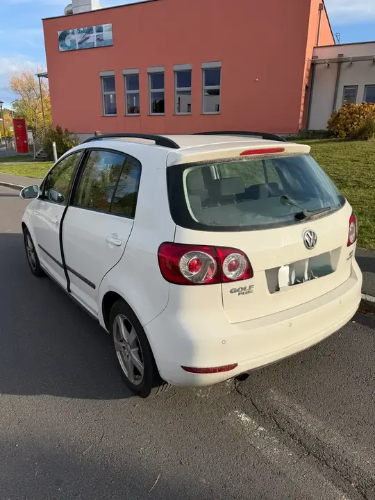 Volkswagen Golf Plus 2011 photo 3