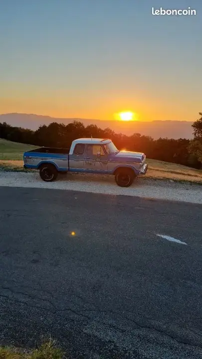 Ford F250 1977 photo 2