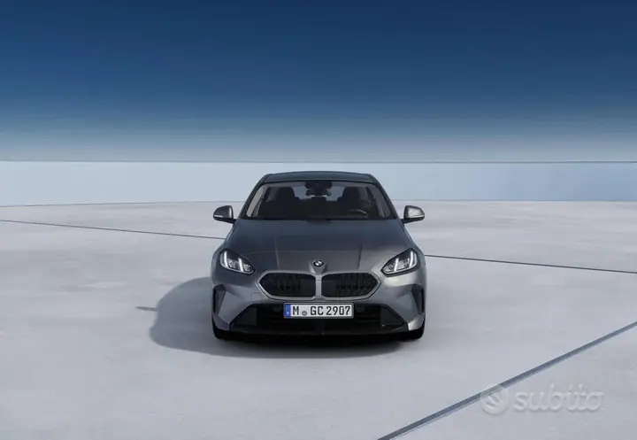 BMW 1 Series 2022 photo 3