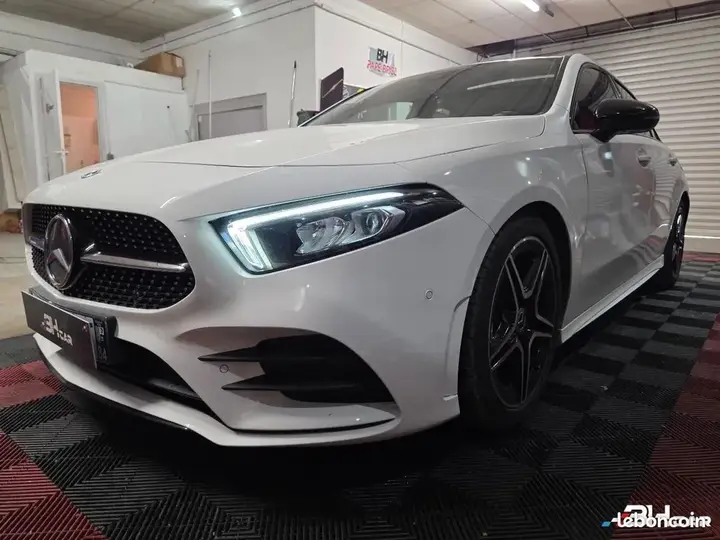 Mercedes-Benz A-Class 2018 photo 3