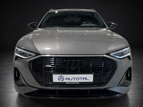 Audi E-Tron 2023 photo 2
