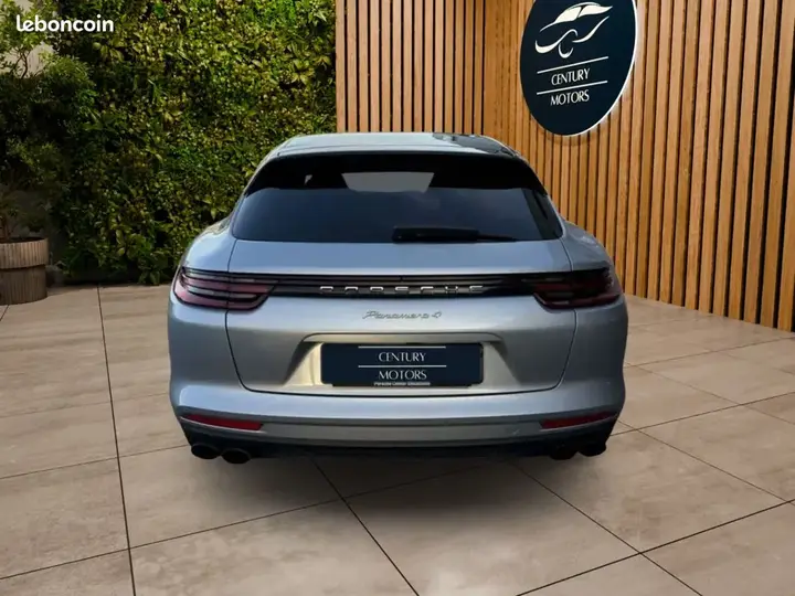 Porsche Panamera 2018 photo 4