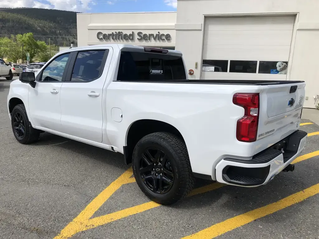 Chevrolet Silverado 1500 2026 photo 3