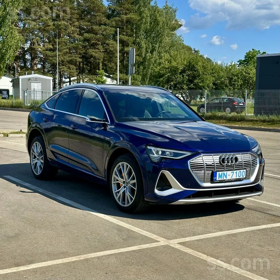 Audi E-Tron 2021 photo 3