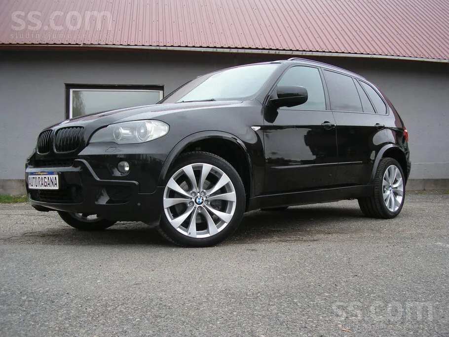 BMW X5 2009 photo 2