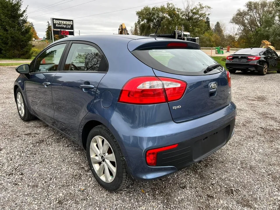 Kia Rio 2016 photo 3