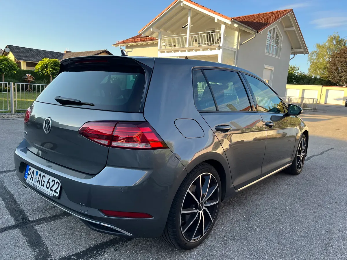 Volkswagen Golf 2019 photo 3
