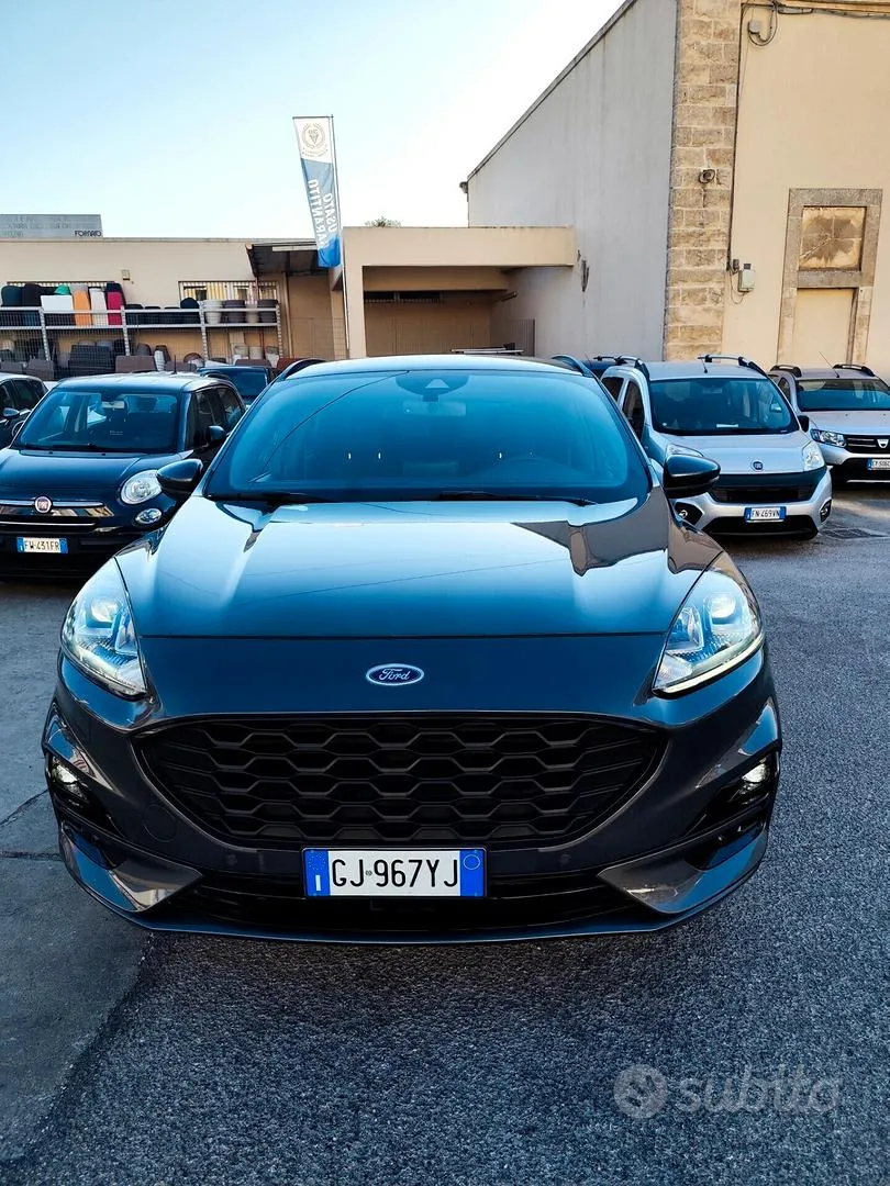 Ford Kuga 2022 photo 5