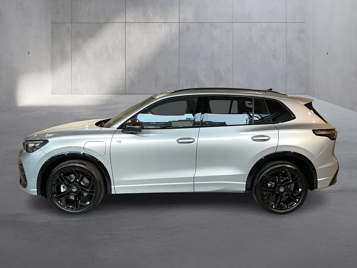 Volkswagen Tiguan 2026 photo 2