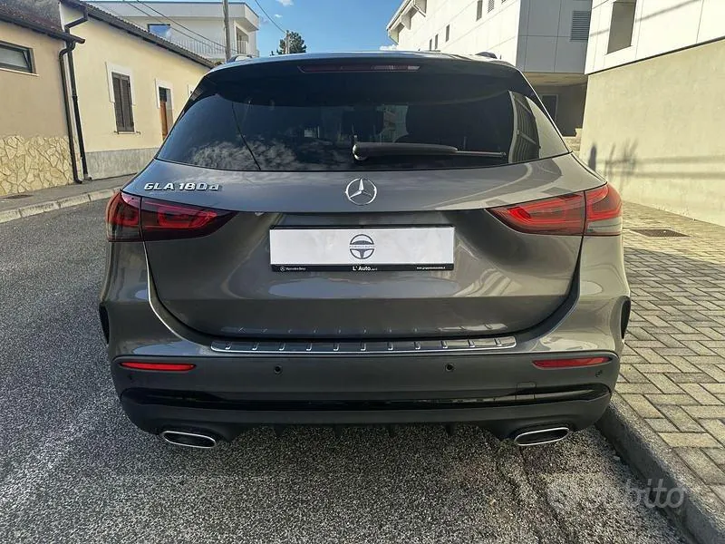 Mercedes-Benz Gla 2023 photo 5