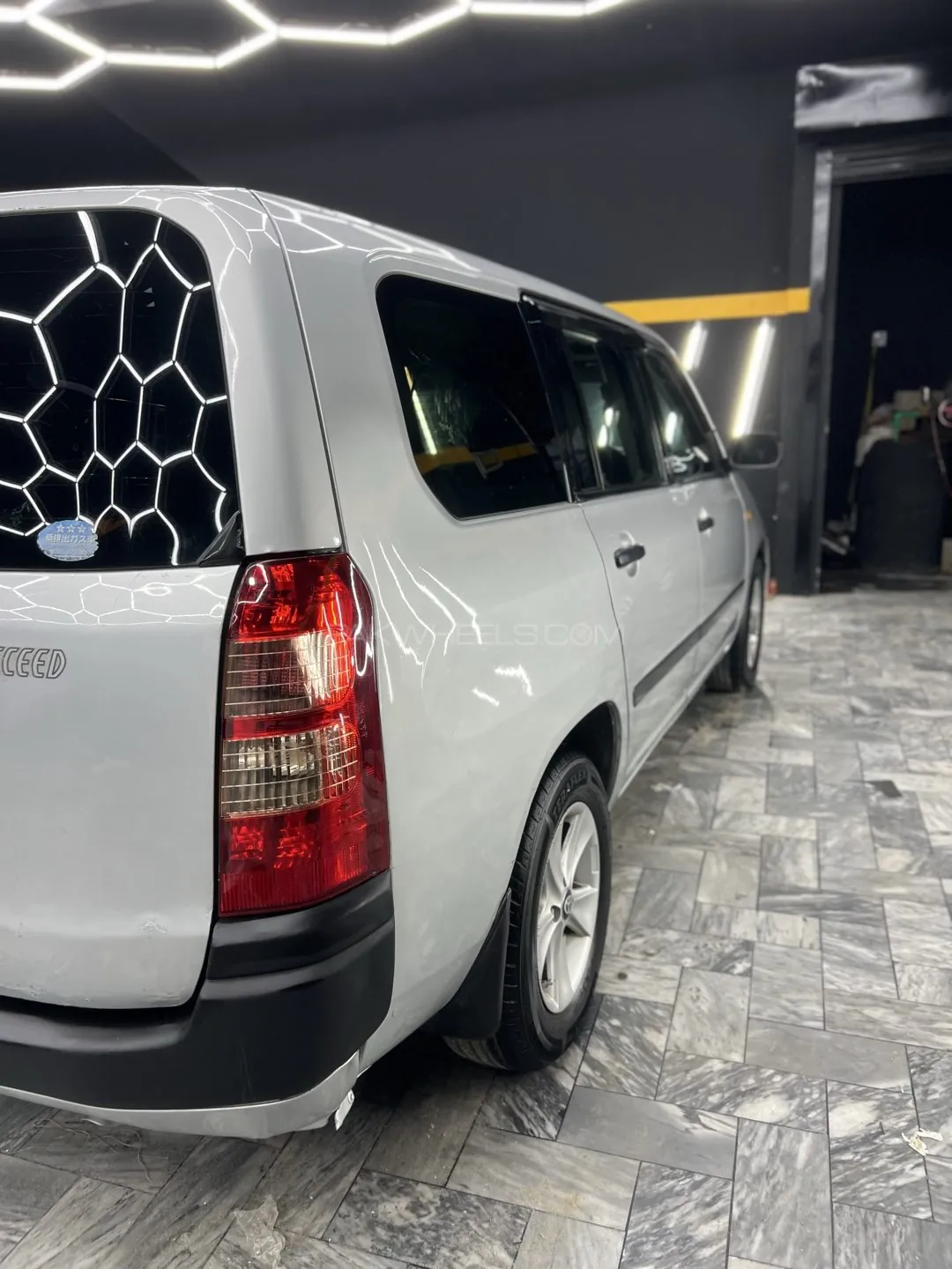 Toyota Succeed