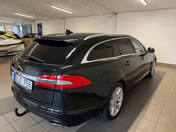 Jaguar Xf 2013 photo 5