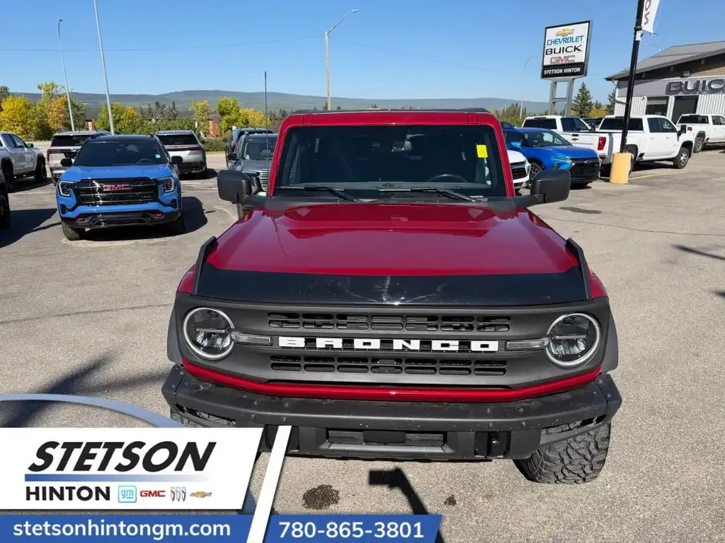 Ford Bronco 2021 photo 2