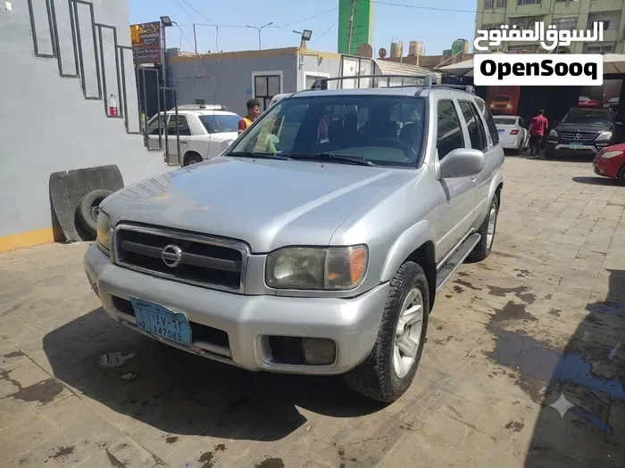 Nissan Pathfinder 2003 photo 4