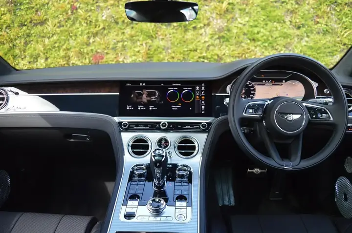 Bentley Continental 2023 photo 4