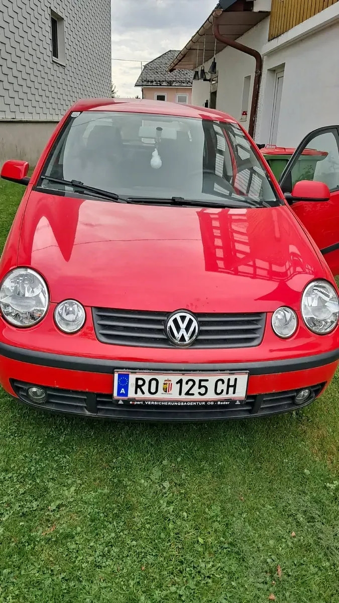 Volkswagen Polo 2003 photo 2