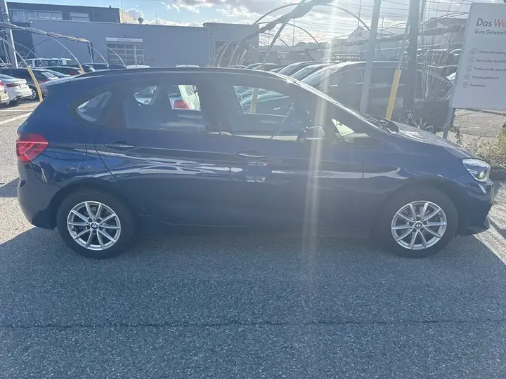 BMW 2 Series 2019 photo 2