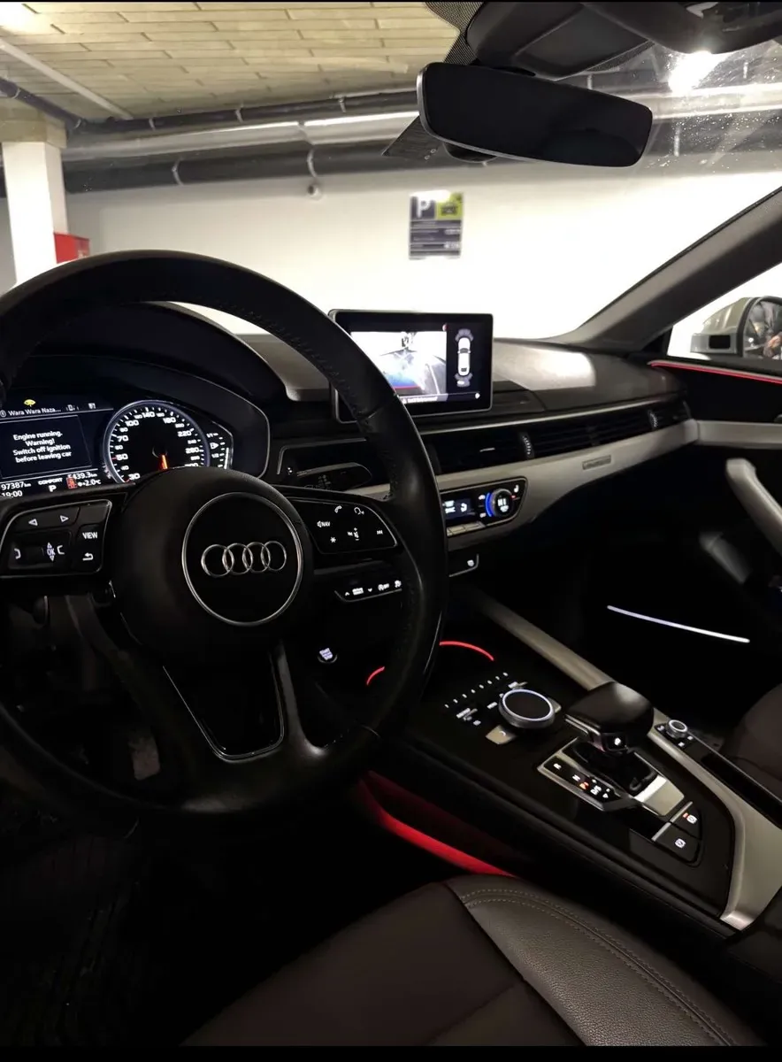 Audi A5 2017 photo 2