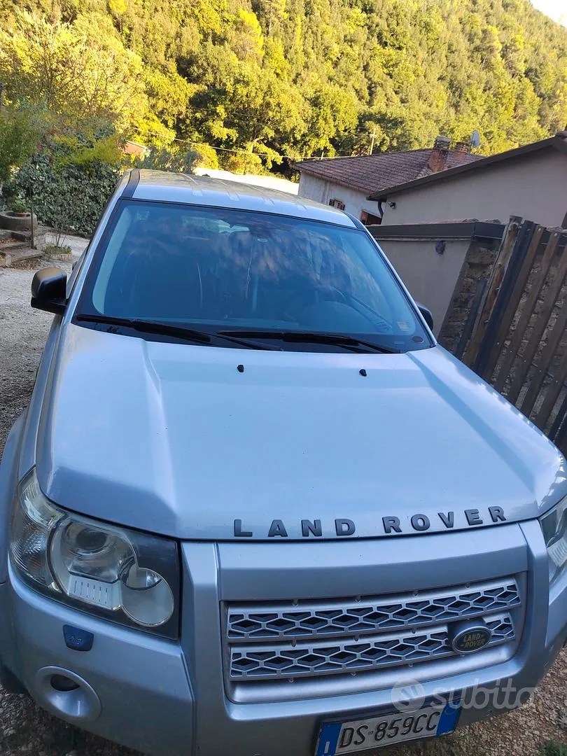 Land Rover Freelander 2008 photo 2