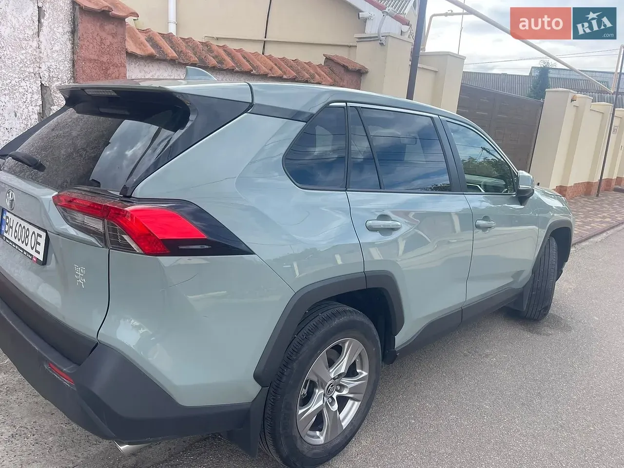 Toyota Rav4 2022 photo 4