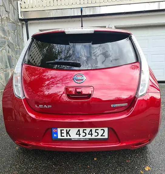 Nissan Leaf 2017 photo 3