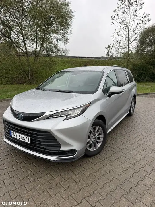 Toyota Sienna