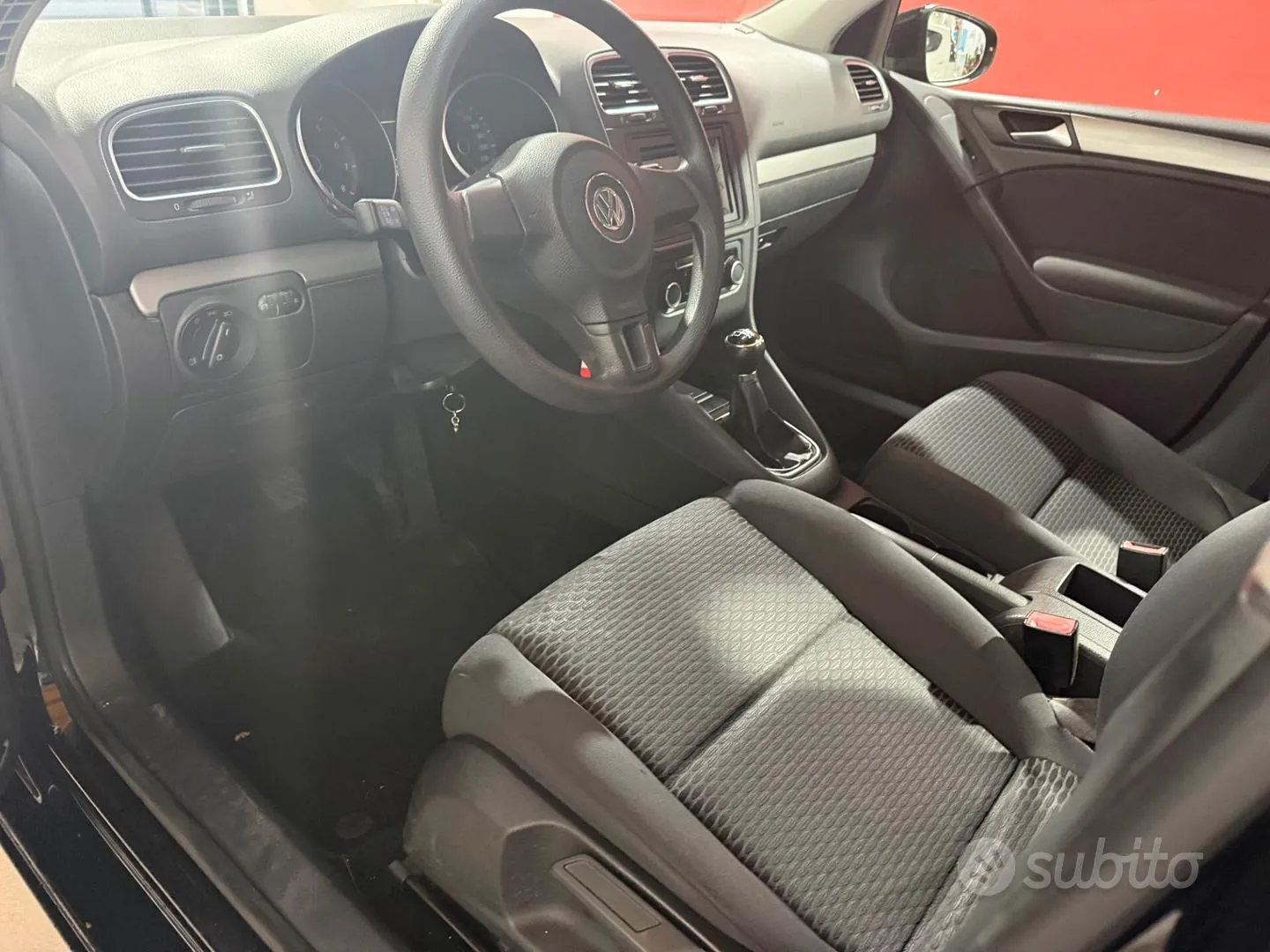 Volkswagen Golf 2011 photo 5