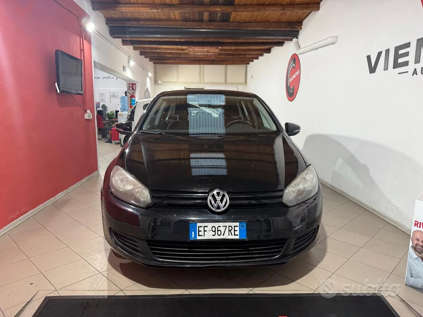 Volkswagen Golf 2011 photo 2
