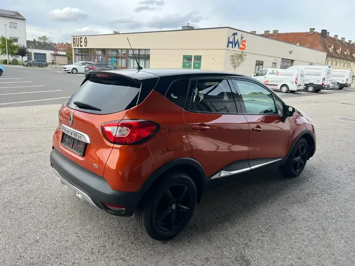 Renault Captur 2014 photo 2