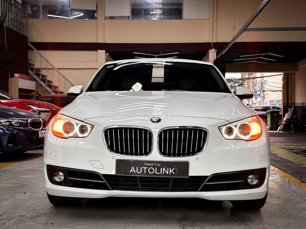 BMW 5 Series 2017 photo 3