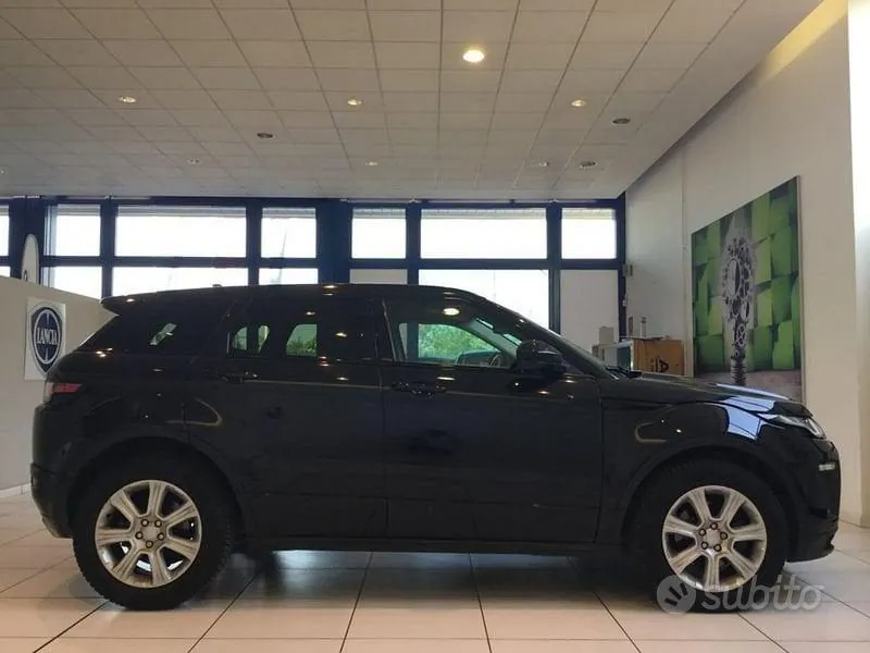 Land Rover Range Rover Evoque 2016 photo 2