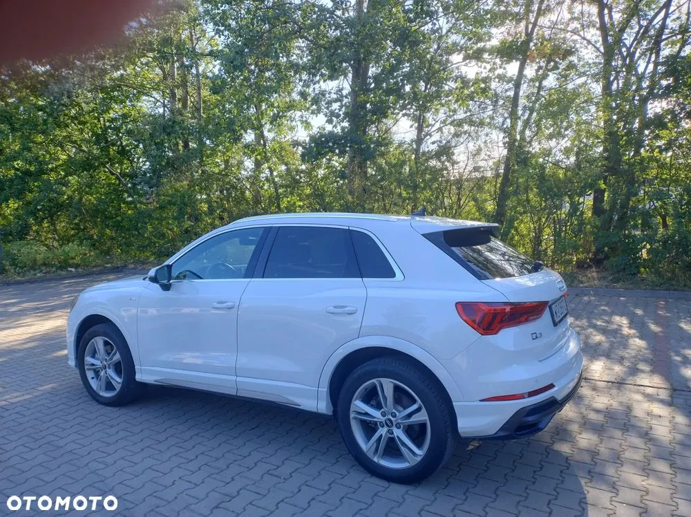 Audi Q3 2021 photo 4