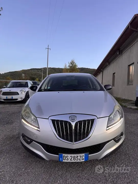 Lancia Delta 2008 photo 2