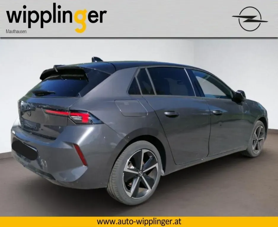 Opel Astra 2024 photo 2