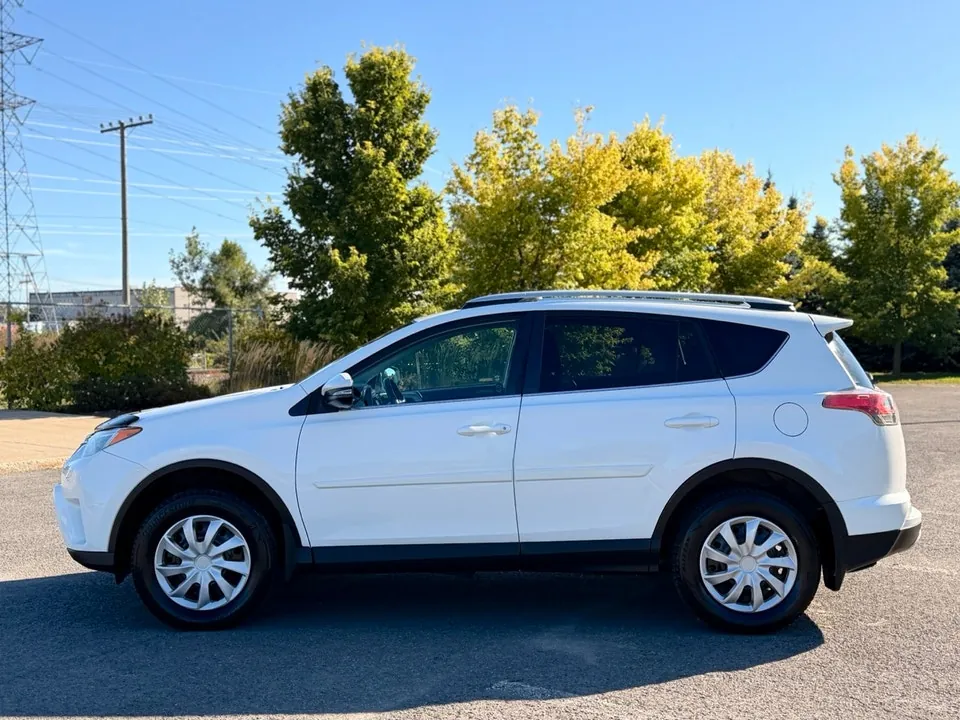 Toyota Rav4 2016 photo 2