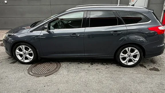 Ford Focus 2014 photo 3