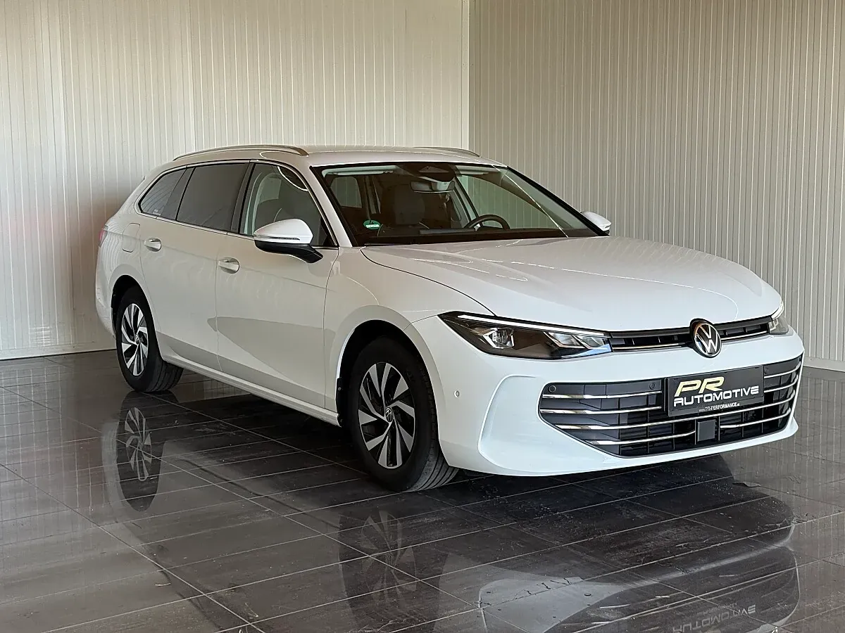 Volkswagen Passat 2024 photo 3