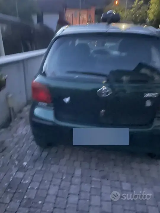 Toyota Yaris 2003 photo 3