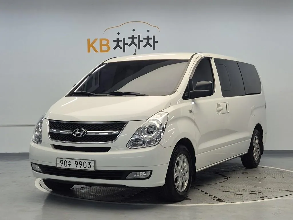 Hyundai Grand Starex