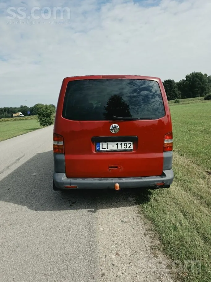 Volkswagen Caravelle 2008 photo 5