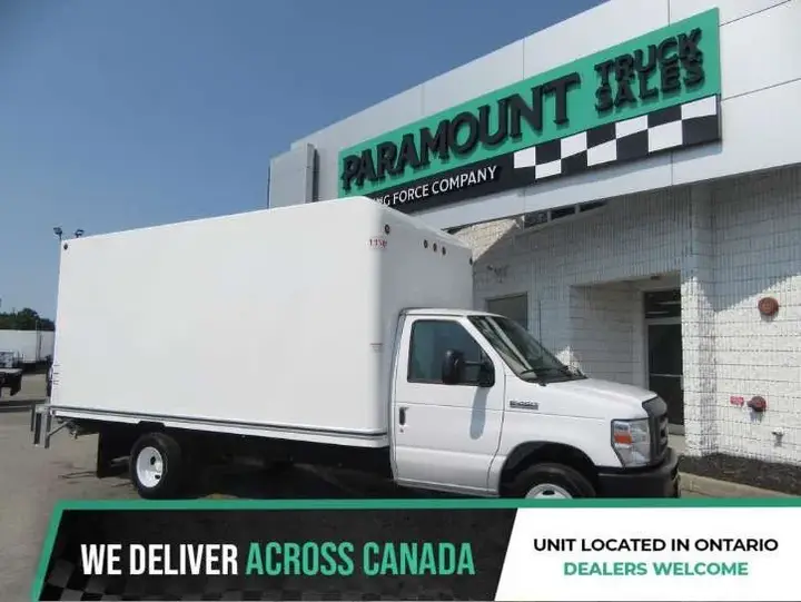 Ford E-450 Super Duty