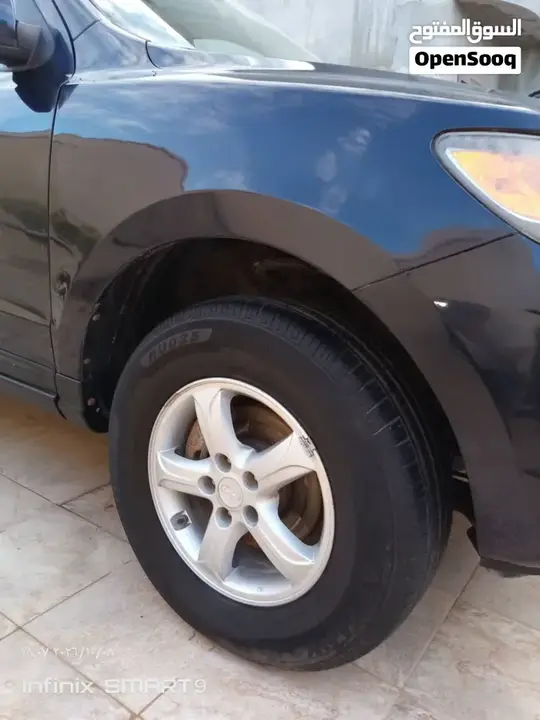 Hyundai Santa Fe 2009 photo 4